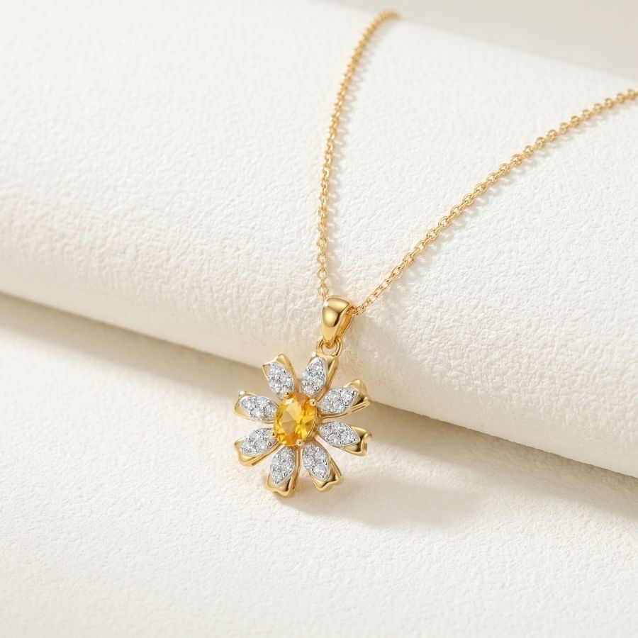 Yellow Daisy Pendant Necklace — photo 4