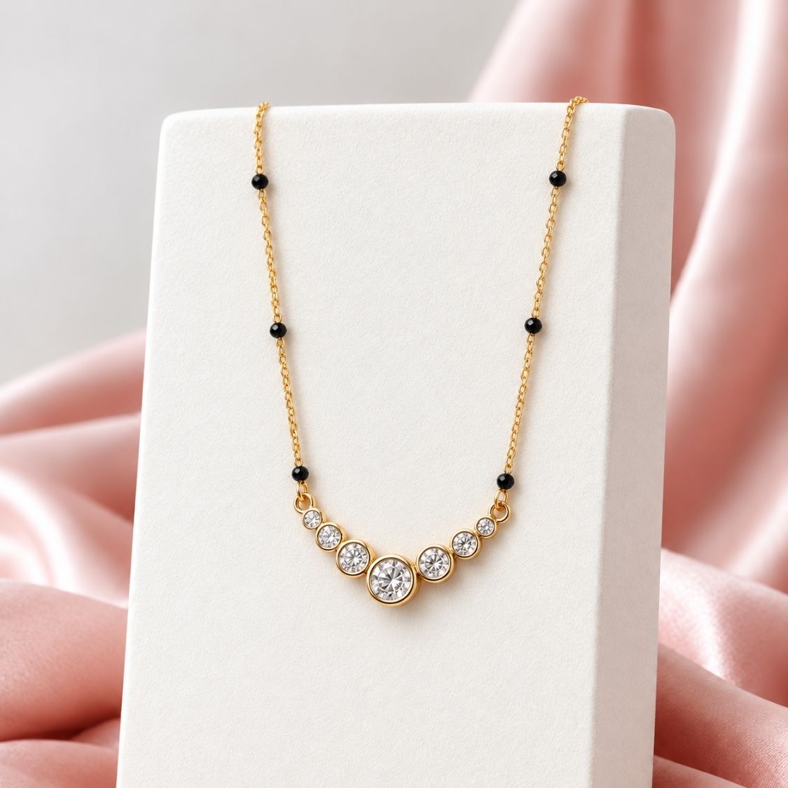 Navya Bezel Curve Mangalsutra - photo 4