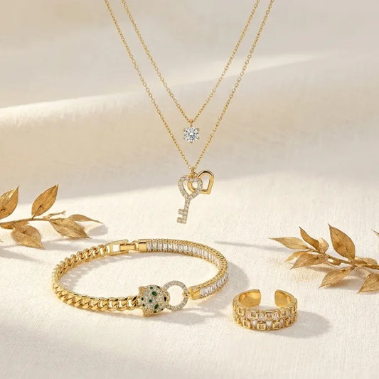 The Difference Between a Pendant and a Necklace — Explained Simply