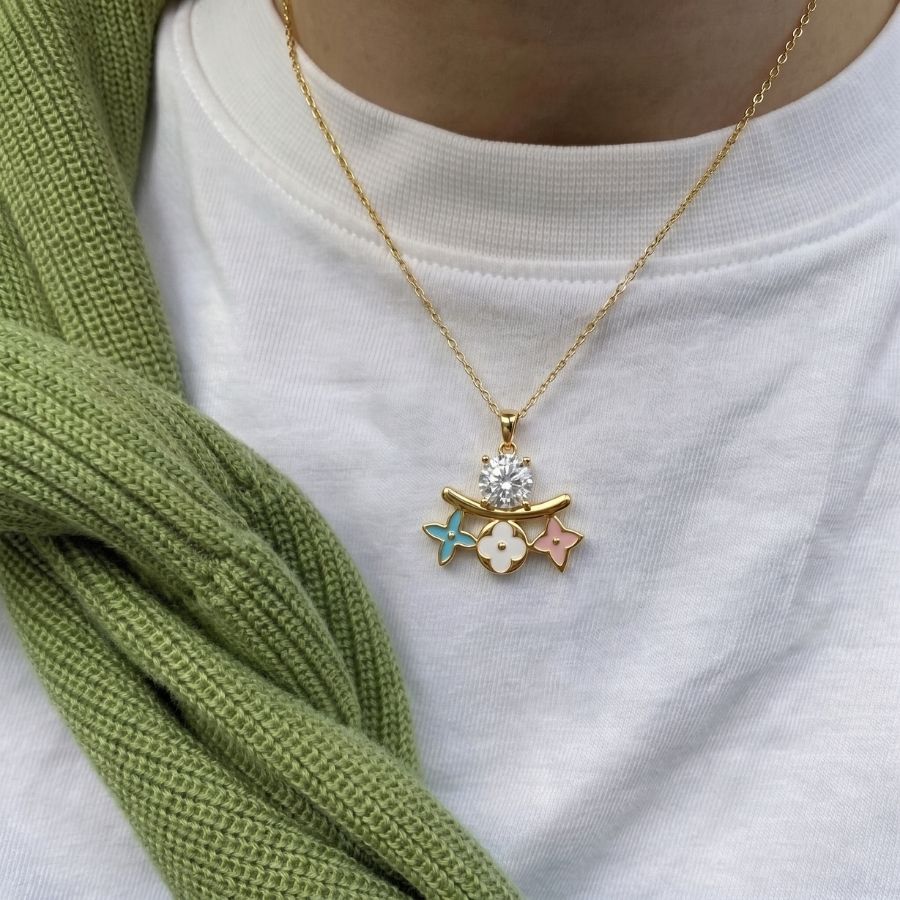 Pastel Flower Trio Pendant Necklace — photo 4