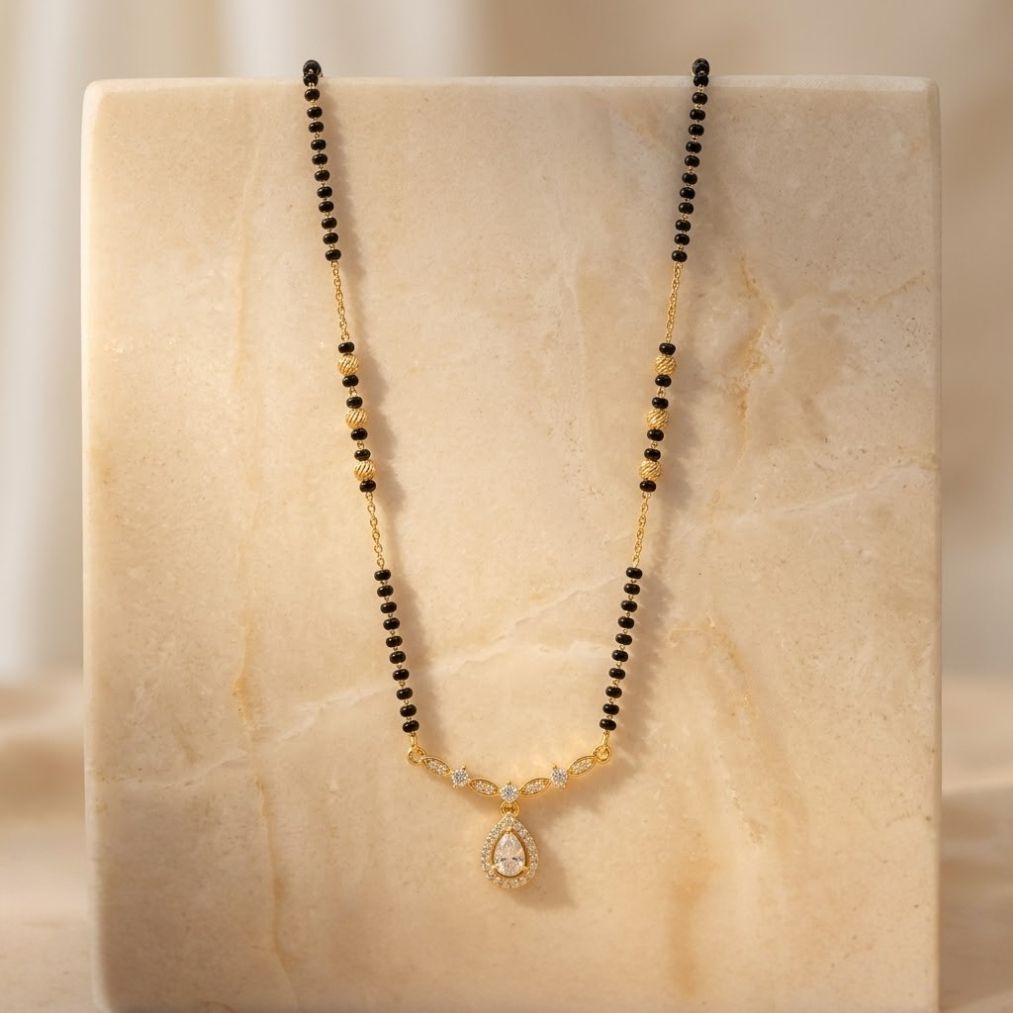 Vaidehi Teardrop Halo Mangalsutra — photo 2