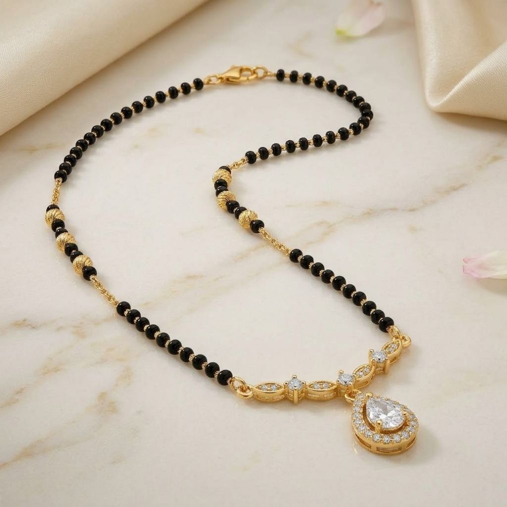 Vaidehi Teardrop Halo Mangalsutra — photo 3