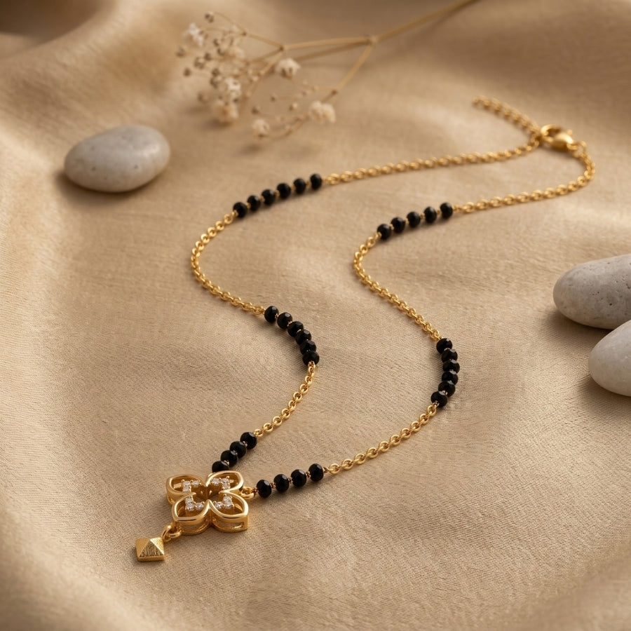 Kamalini Chaar Patti Mangalsutra - photo 3
