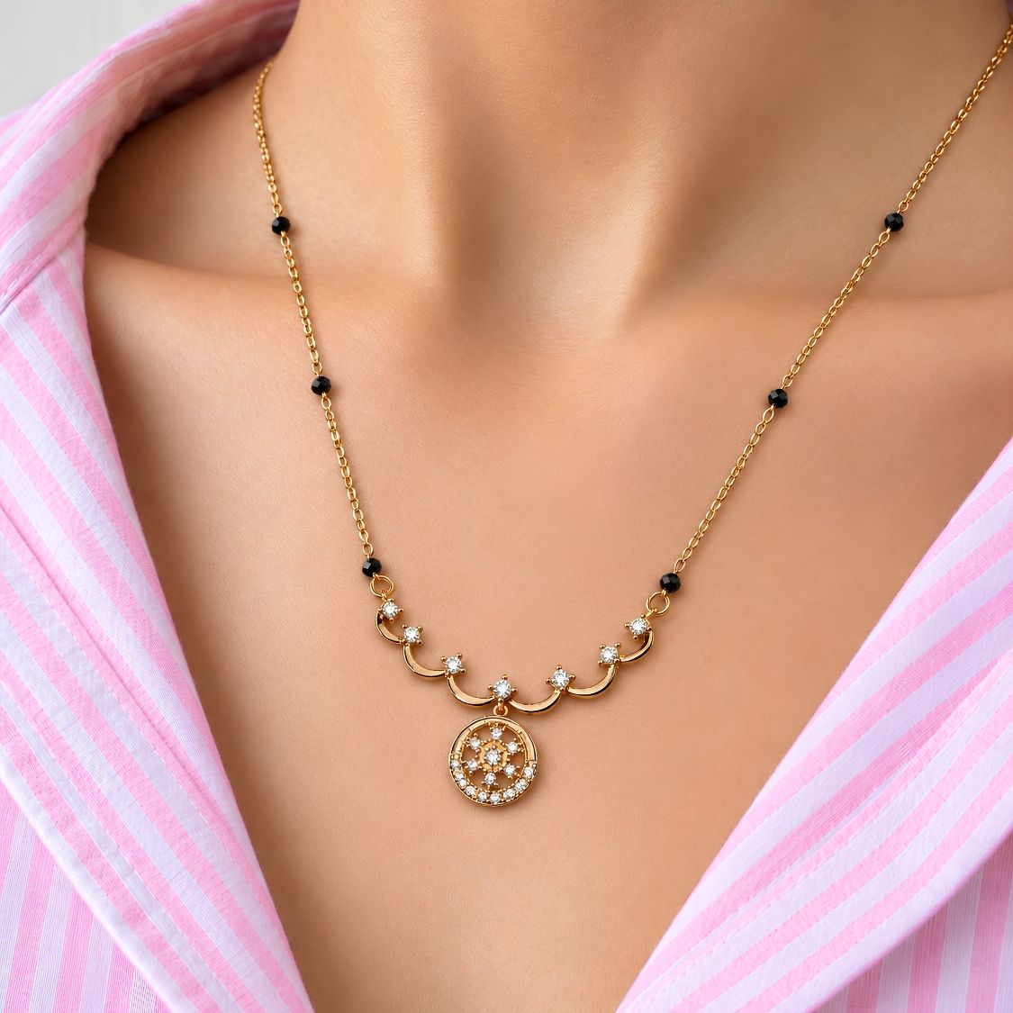 Kesar Medallion Mangalsutra - photo 3