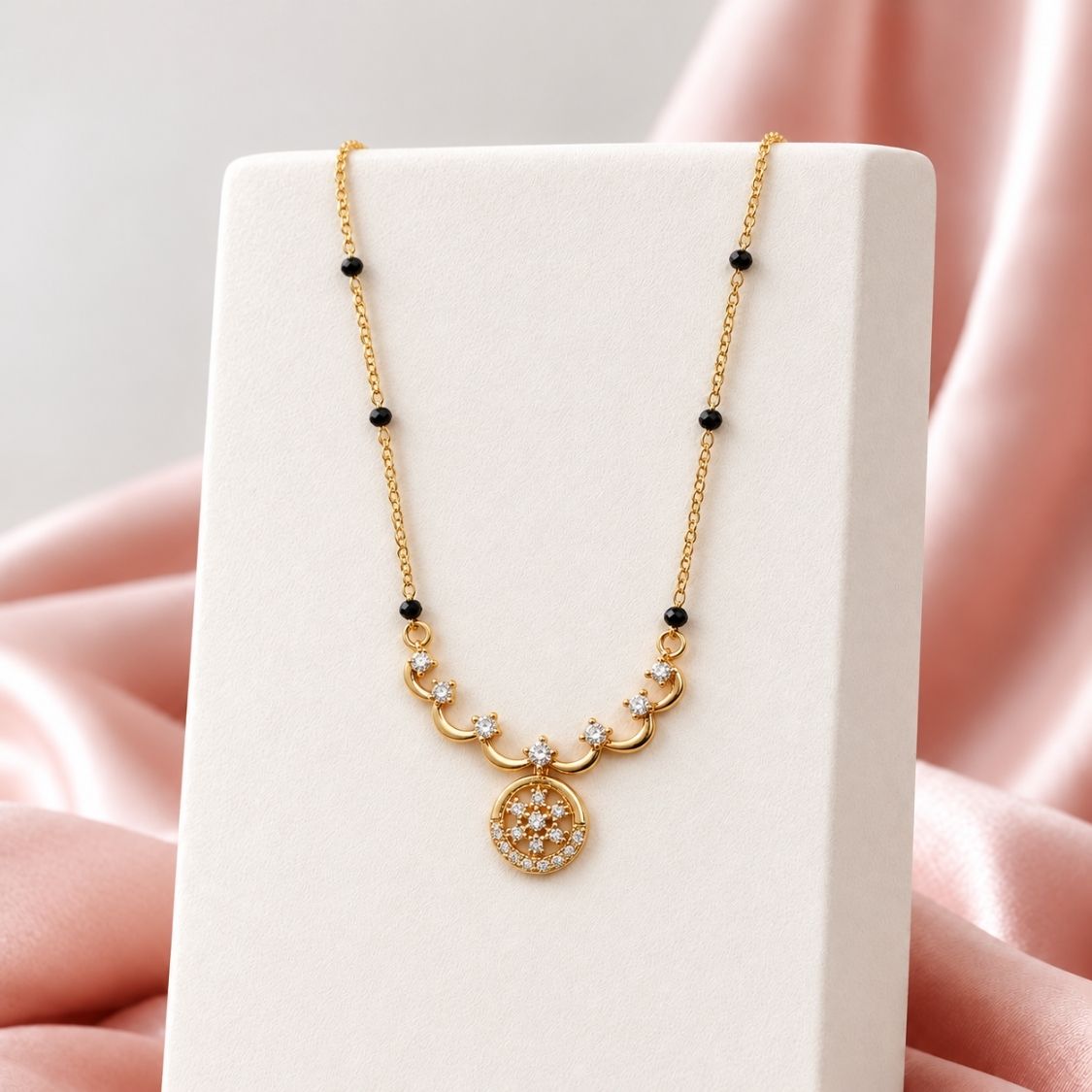 Kesar Medallion Mangalsutra - photo 4